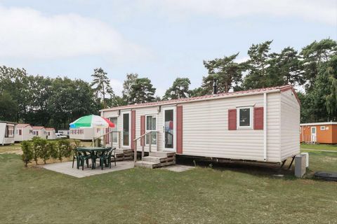 Oostappen Vakantiepark De Berckt is located in the castle village Baarlo, in the beautiful hilly landscape of Limburg. The theme of 'knights' and 'ladies' is central to this holiday park. Immediately upon your arrival you will feel like you are in th...