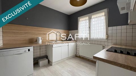 Située dans la charmante commune de Verquin (62131), cette maison offre un cadre de vie paisible et convivial. Verquin bénéficie d'un environnement calme et verdoyant, idéal pour les familles. La proximité de commerces de proximité, écoles et espaces...